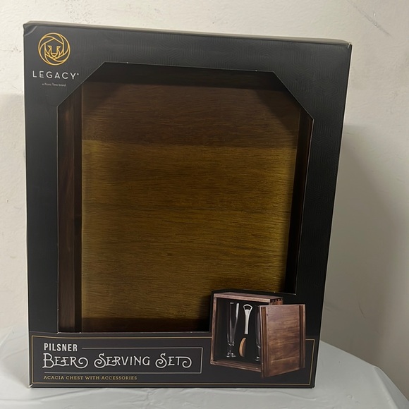 NIB - Legacy Pilsner Beer Glass Gift Set - Picture 5 of 10